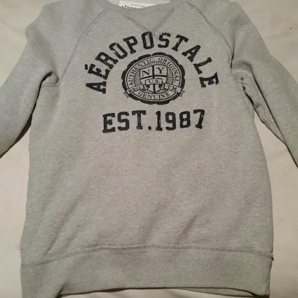 Aero sweater